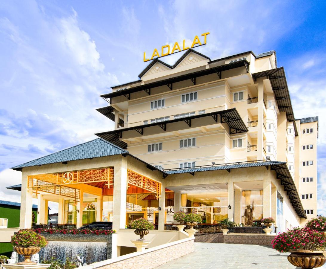 Ladalat Hotel Exterior foto
